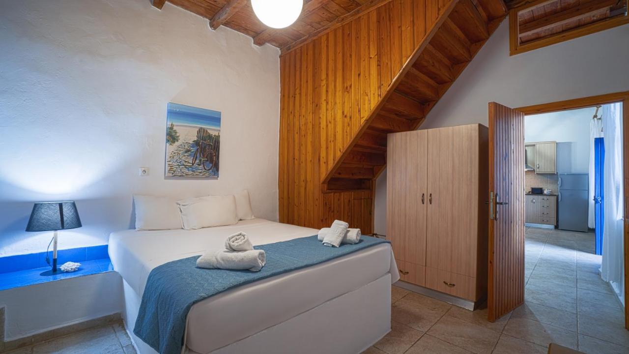 Villa Niki Loutrón Luaran gambar