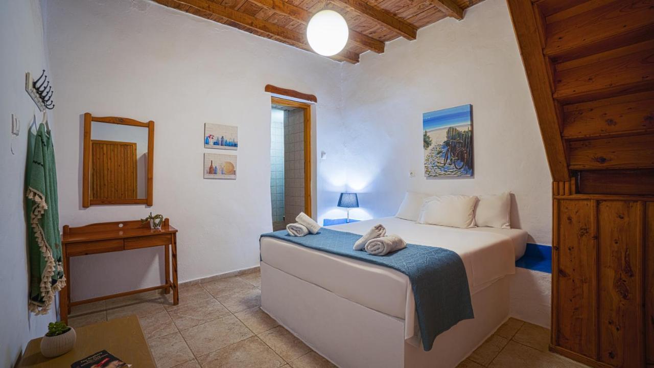 Villa Niki Loutrón Luaran gambar