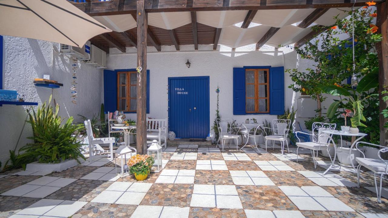 Villa Niki Loutrón Luaran gambar