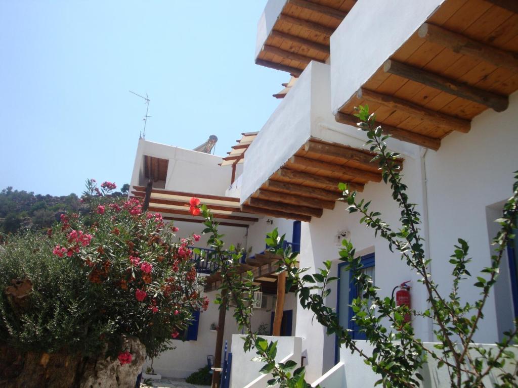 Villa Niki Loutrón Luaran gambar